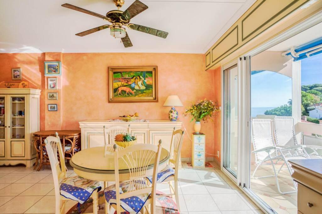 アンティーブA6- 2 Bdr Incredible Sea View - Ac, Garage & Terraceアパートメント エクステリア 写真